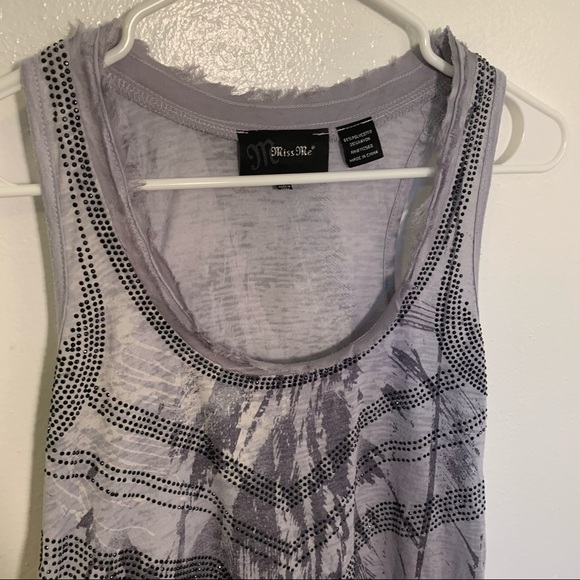 Miss Me Graphic Tank Asymmetric Hem - Picture 6 of 11